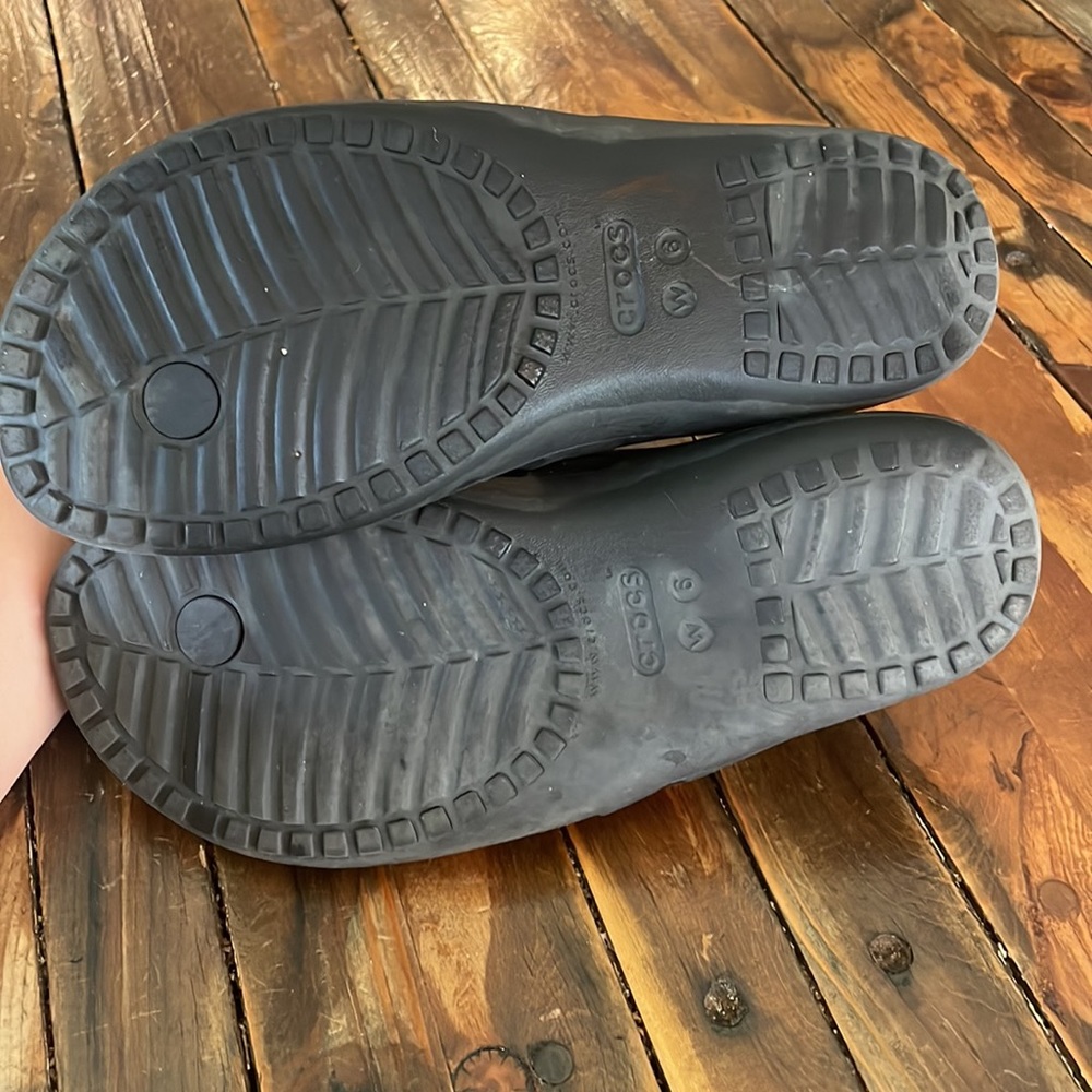 Crocs - Picture 6 of 7